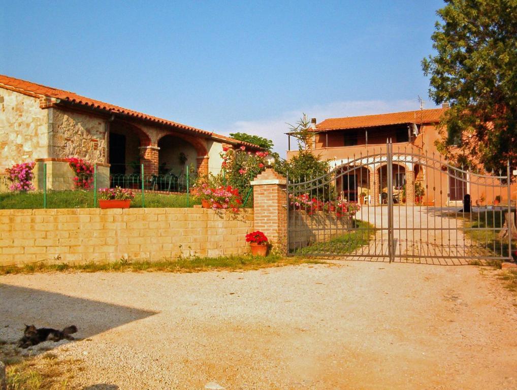Agriturismo Marruchetone Vecchio Manciano Bagian luar foto